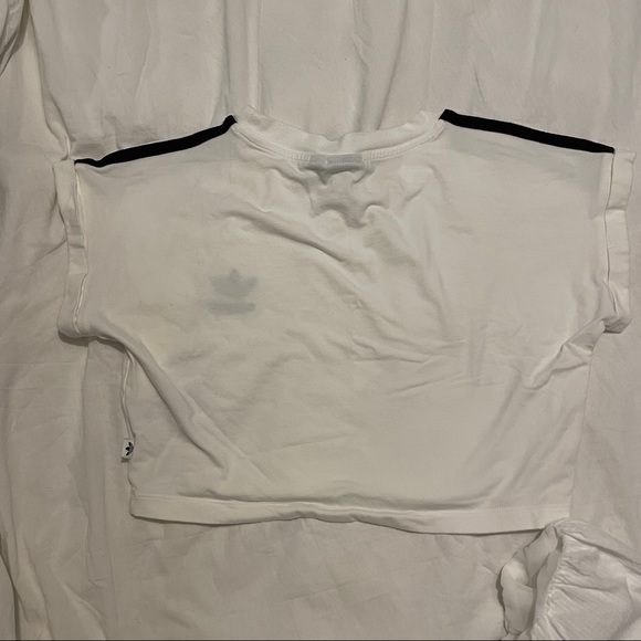 Adidas classic T - Picture 2 of 2